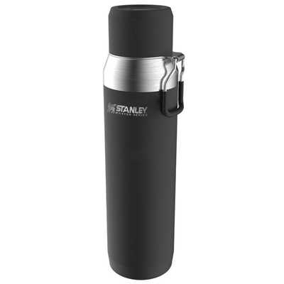 Stanley Master Vacuum Water Bottle 22oz foundry black