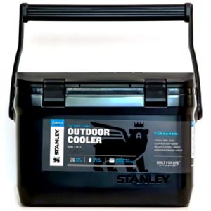 Stanley Adventure Cooler 16Qt pure black
